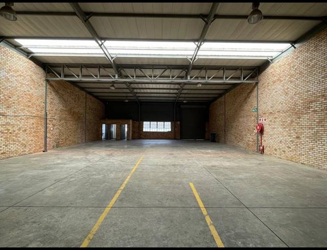 INDUSTRIAL PROPERTY TO RENT IN HALFWAY HOUSE
